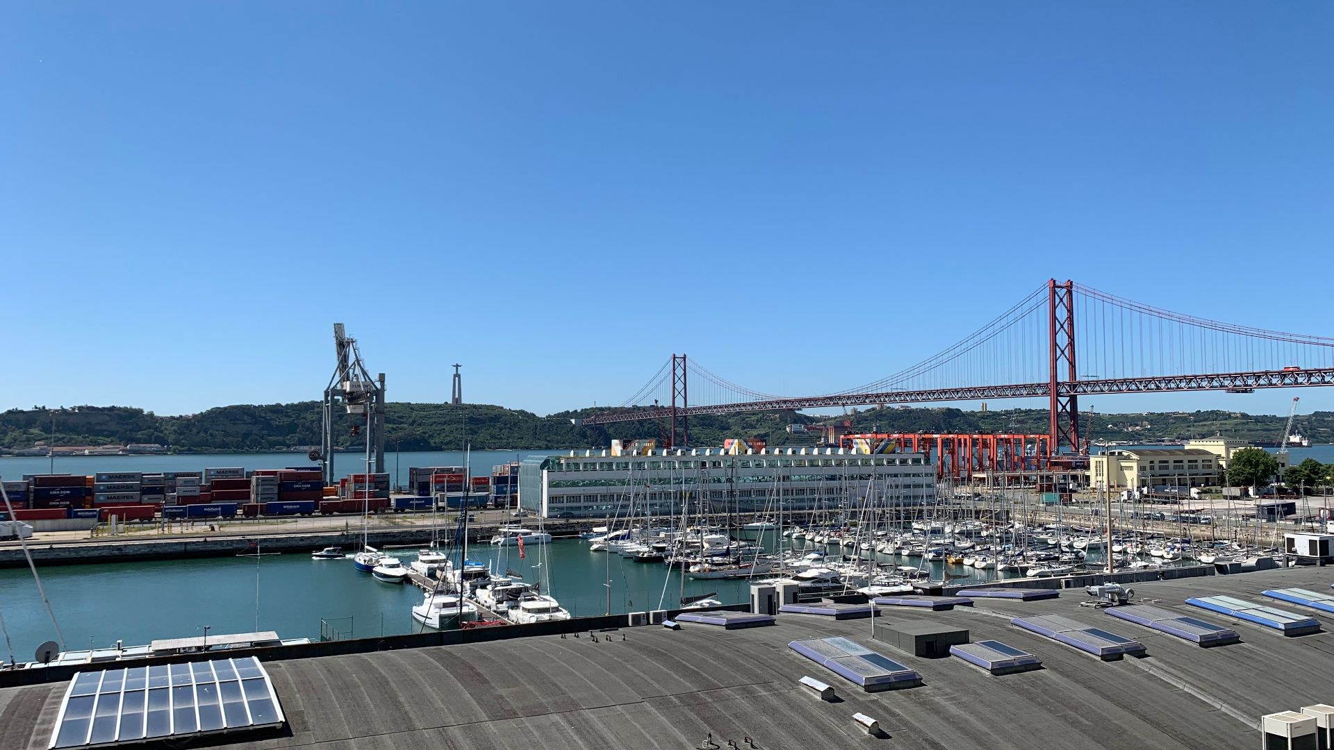 File:Port Lisbon.jpg