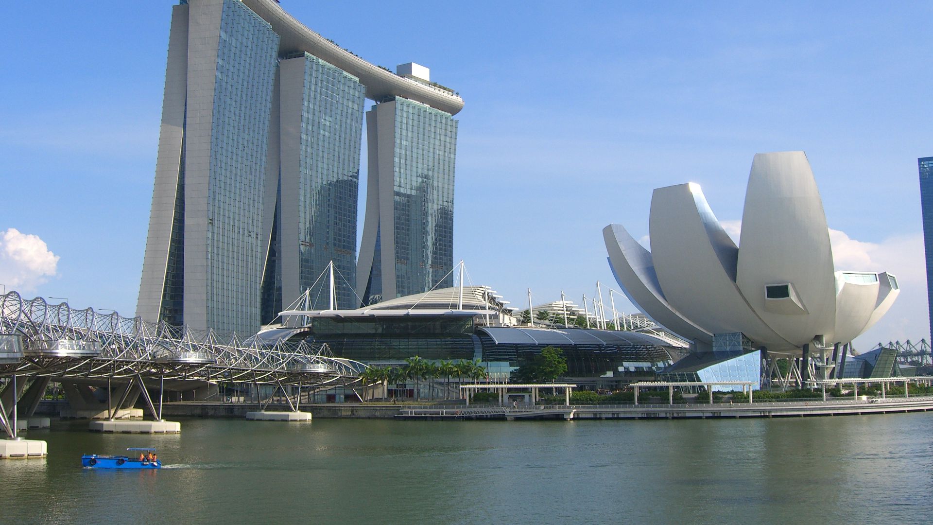 File:Marina Bay Sands, Singapore - 20140513.jpg