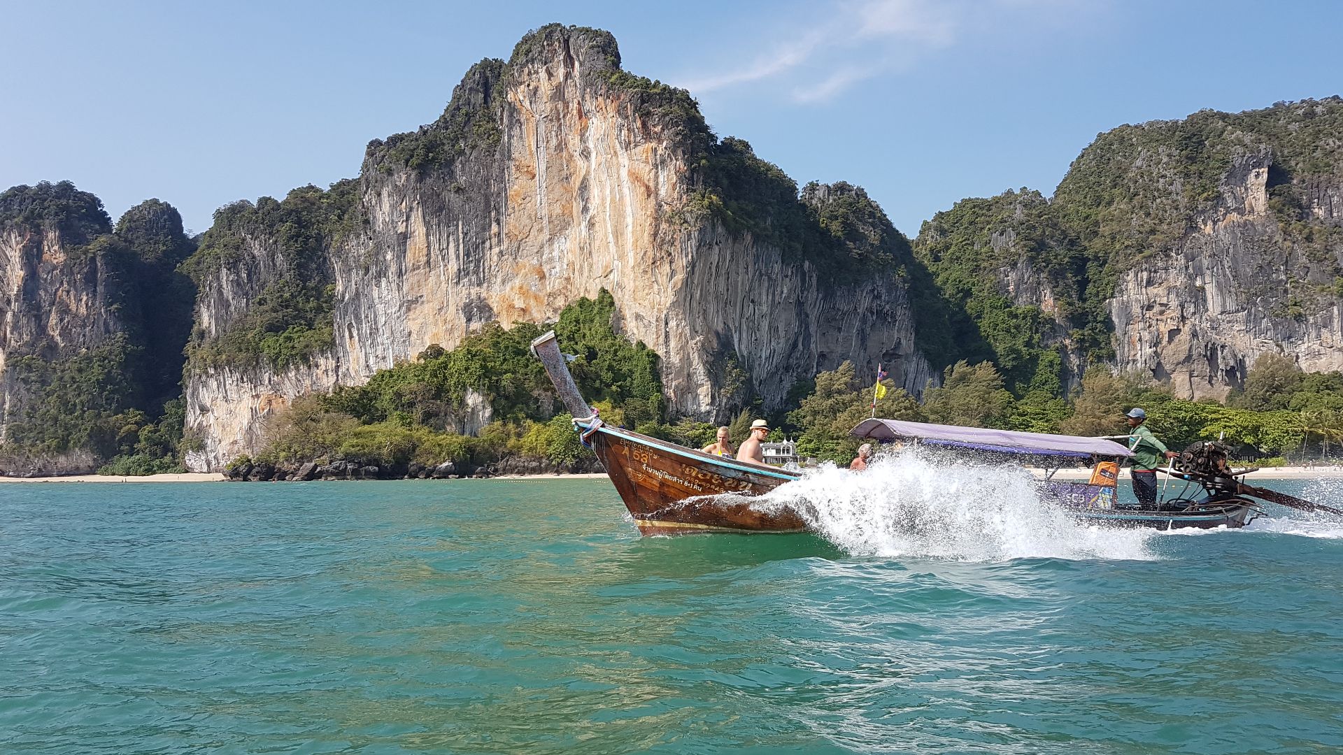 File:Railay Beach 21042017.jpg