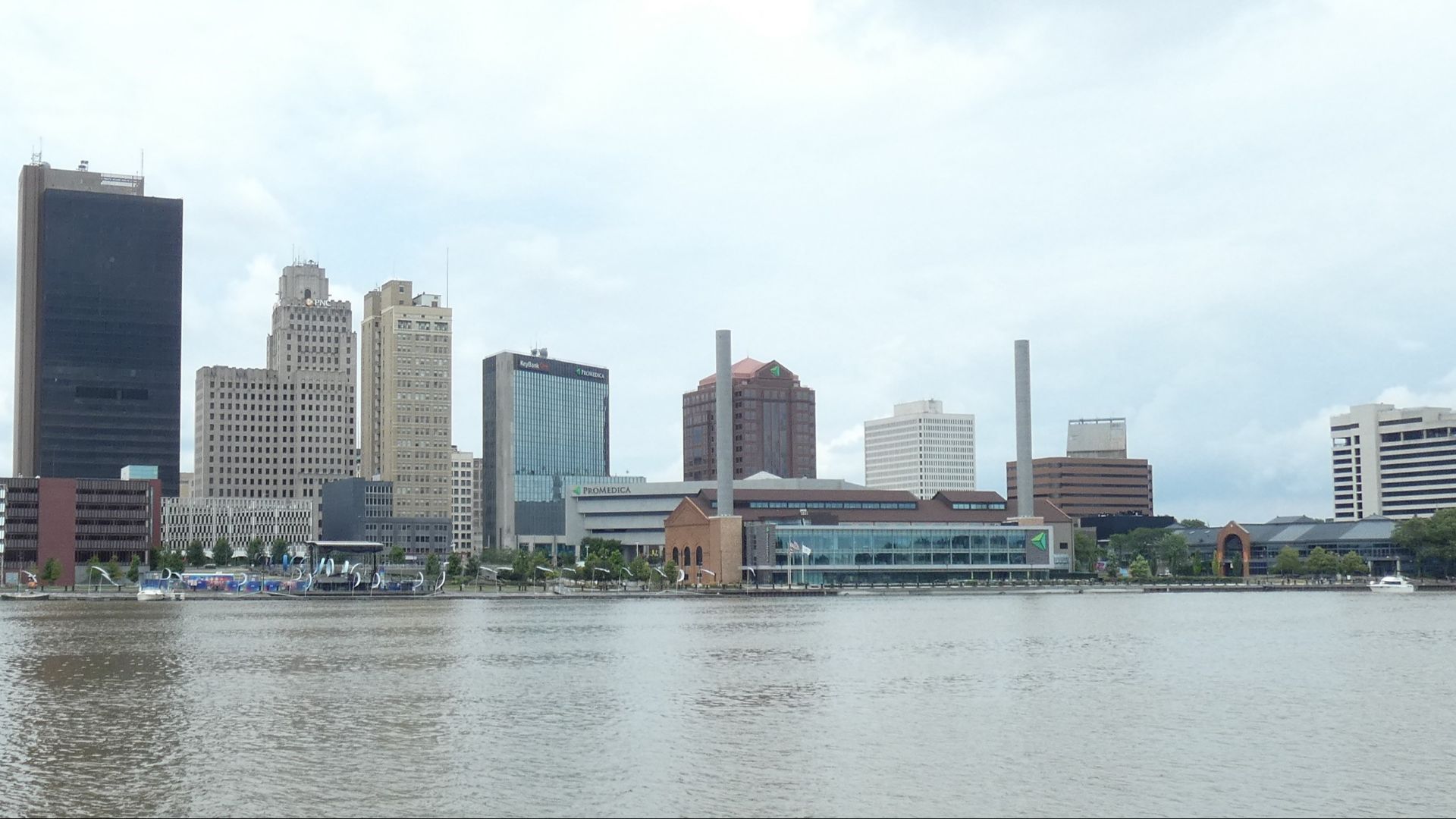 File:Toledo, Ohio Skyline, July 2022.jpg