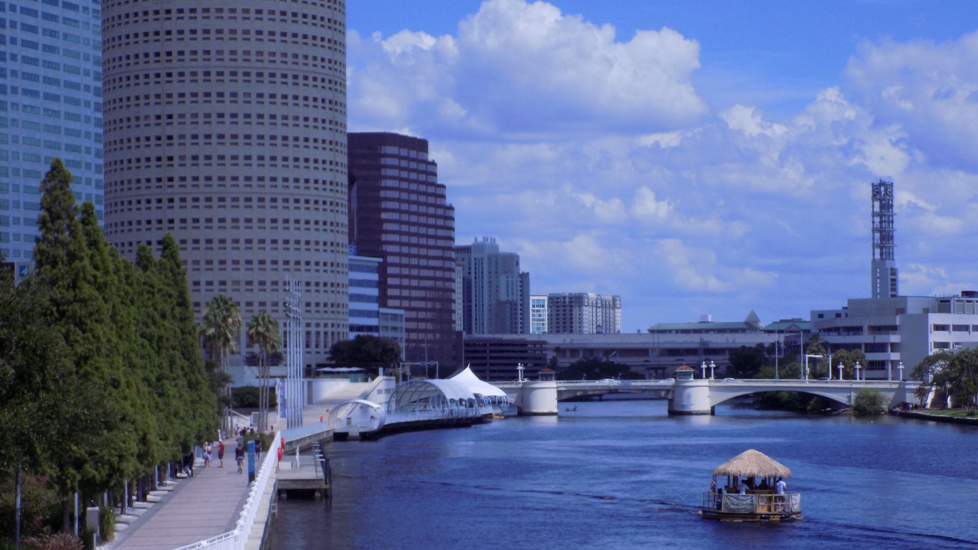 File:Tampa Riverwalk1.jpg