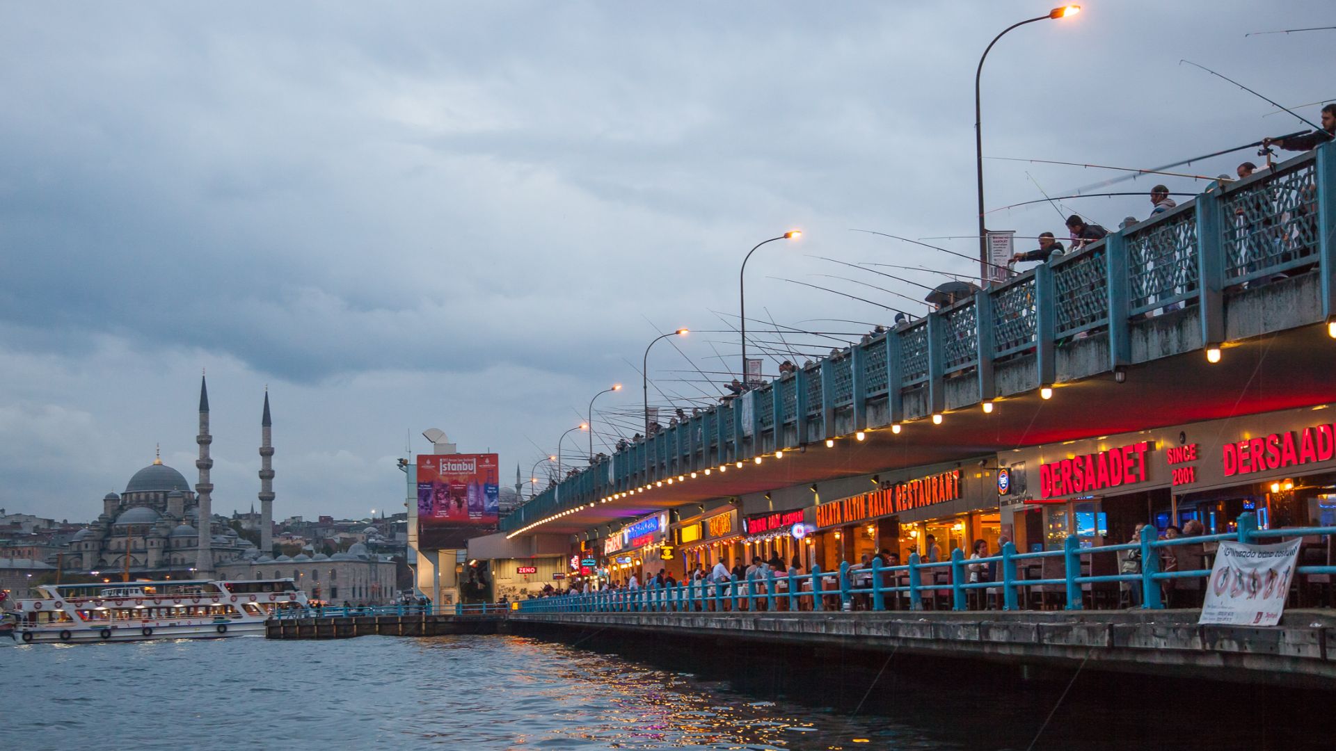 File:Galata Bridge - Istanbul, Turkey - panoramio.jpg