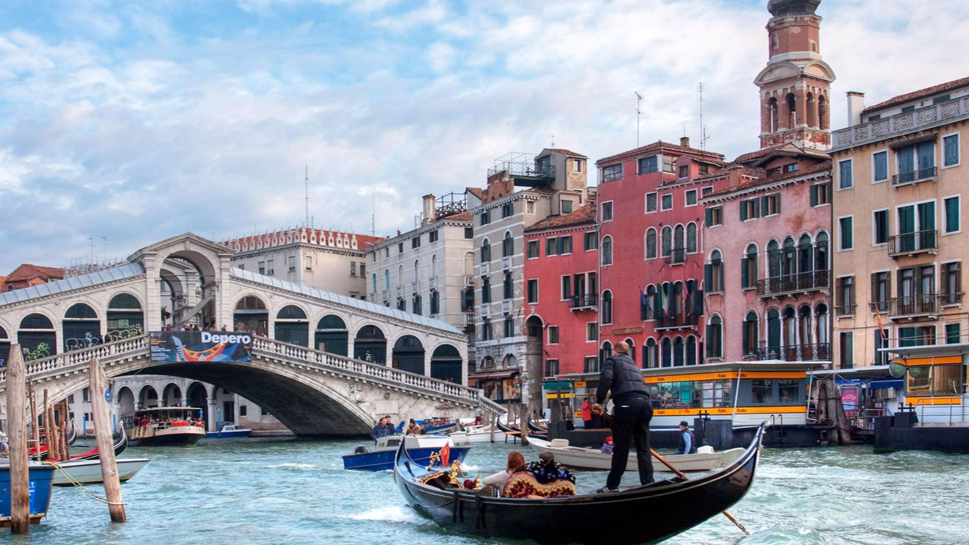 File:The Grand Canal, Gondola near Rialto Bridge - Venice, Italy - panoramio.jpg