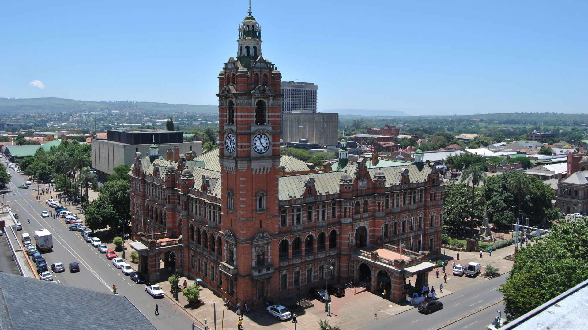 File:Pietermaritzburg City Hall.JPG