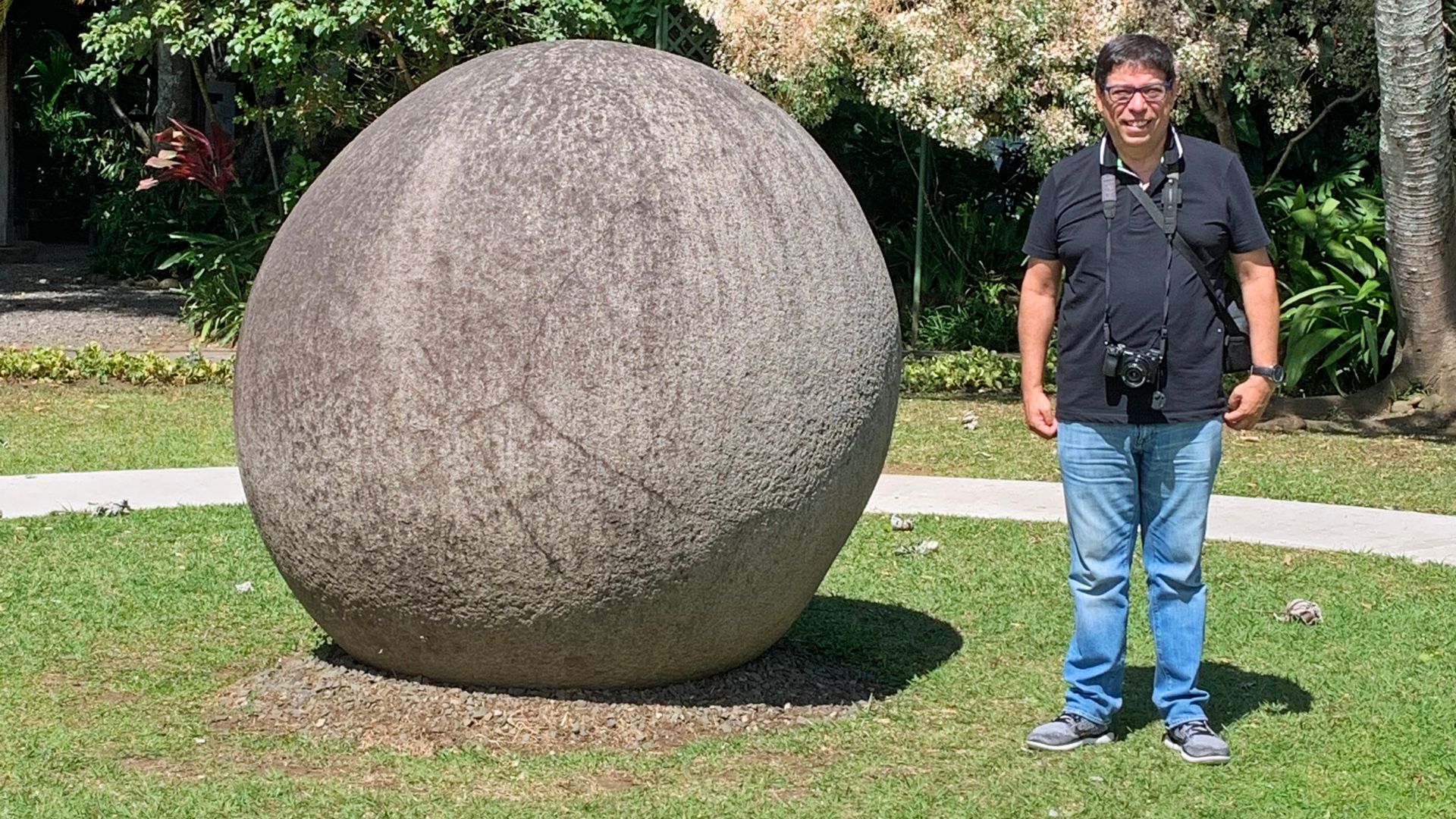File:Diquis Stone Spheres Museo Nacional CRI 01 2020 1911.jpg