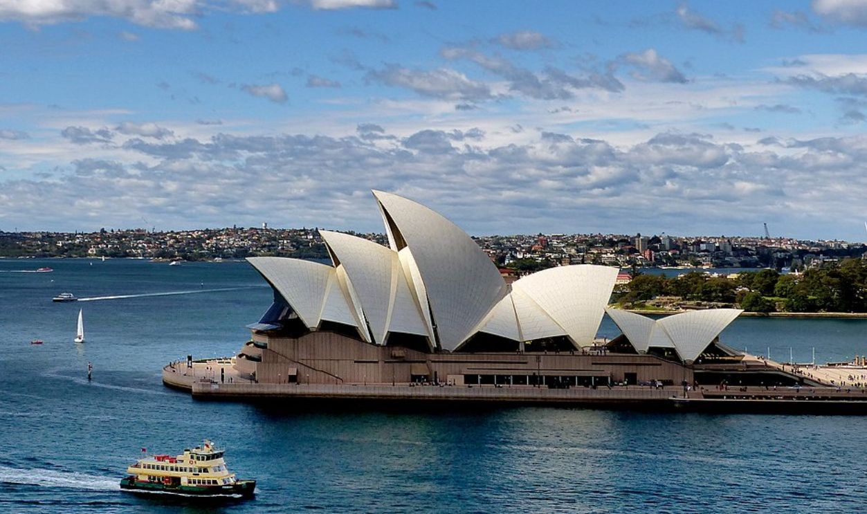 Australia: Clean Air And Long Lives