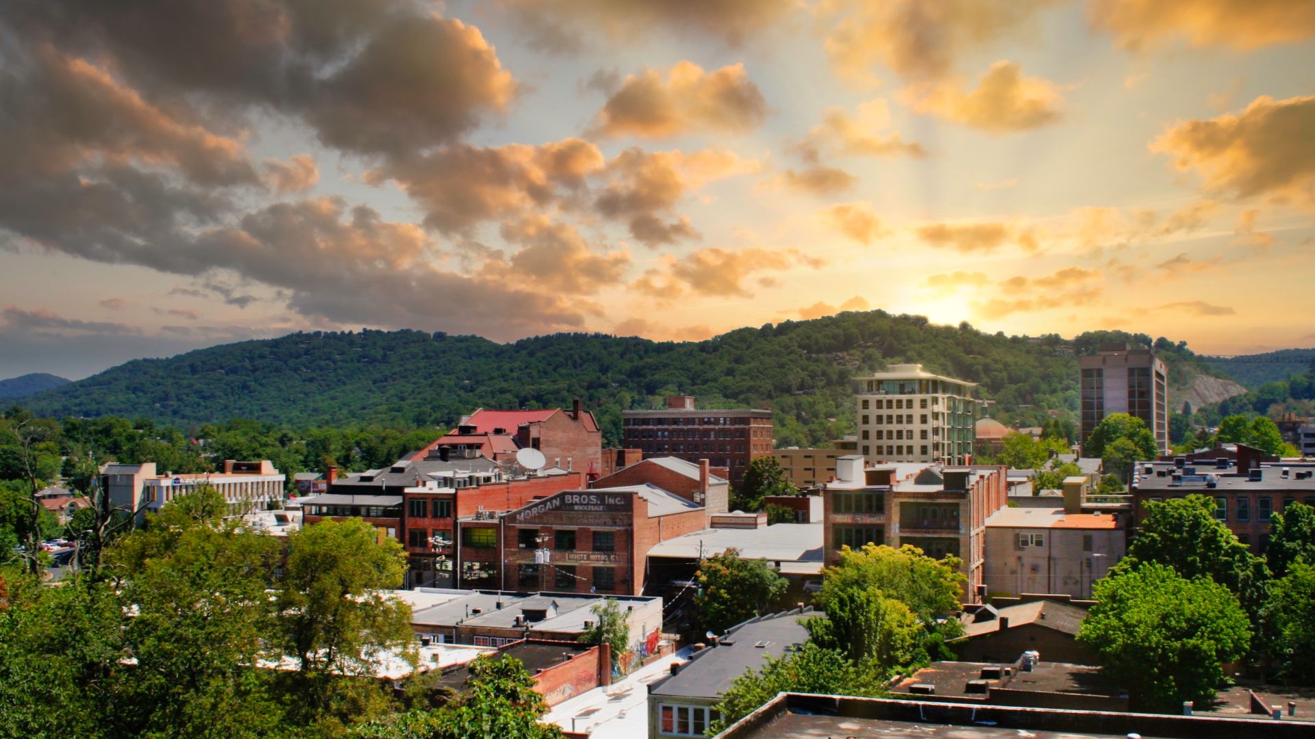 File:Downtown Asheville, North Carolina 01.jpg