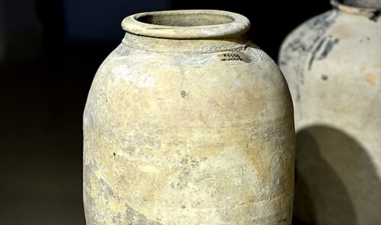 The Persian Camp Revealed