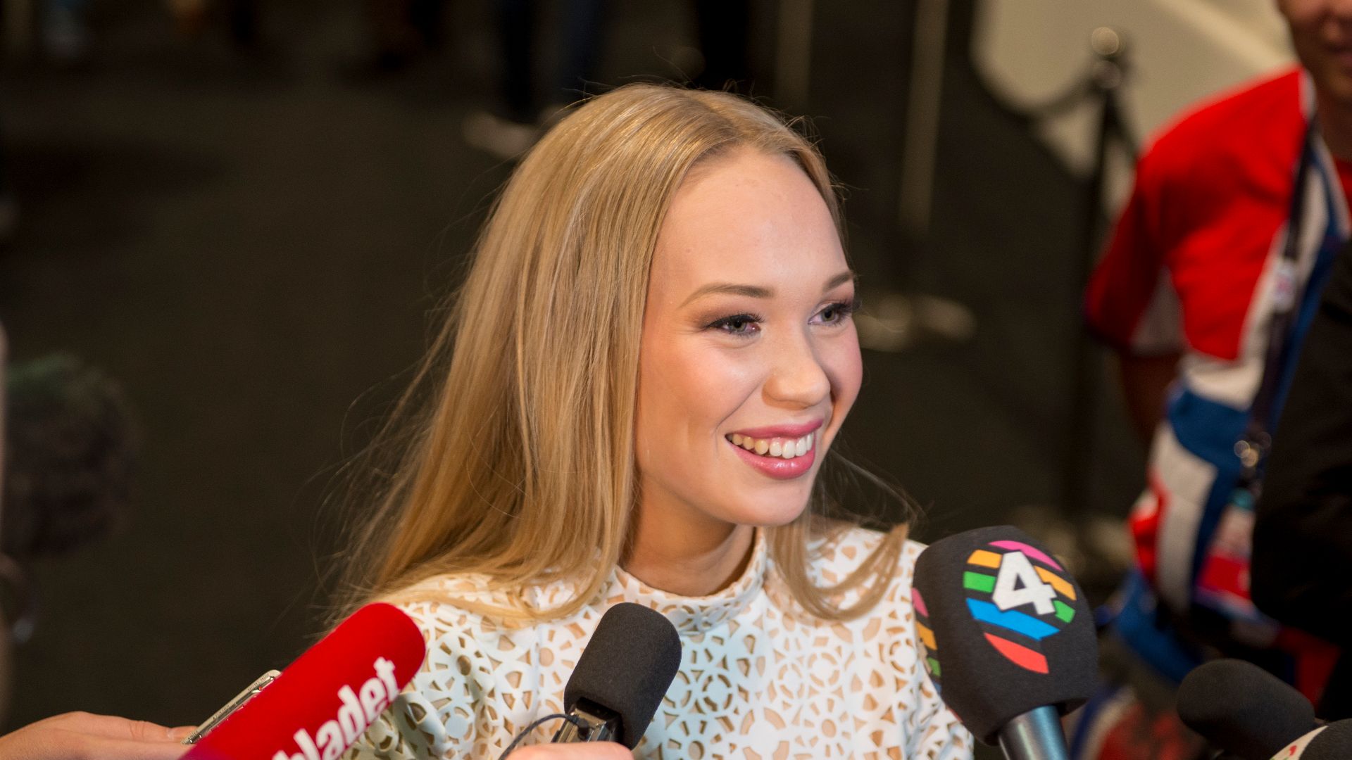 File:Agnete Johnsen, ESC2016 01.jpg