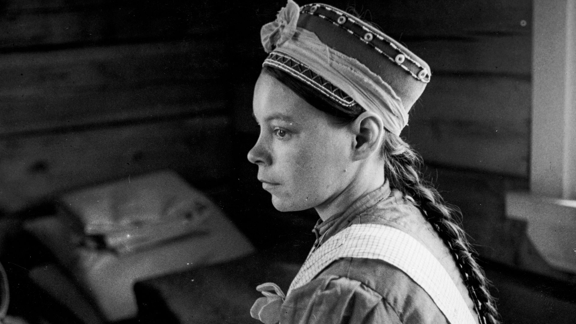 File:Skolt Sami girl 2.jpg