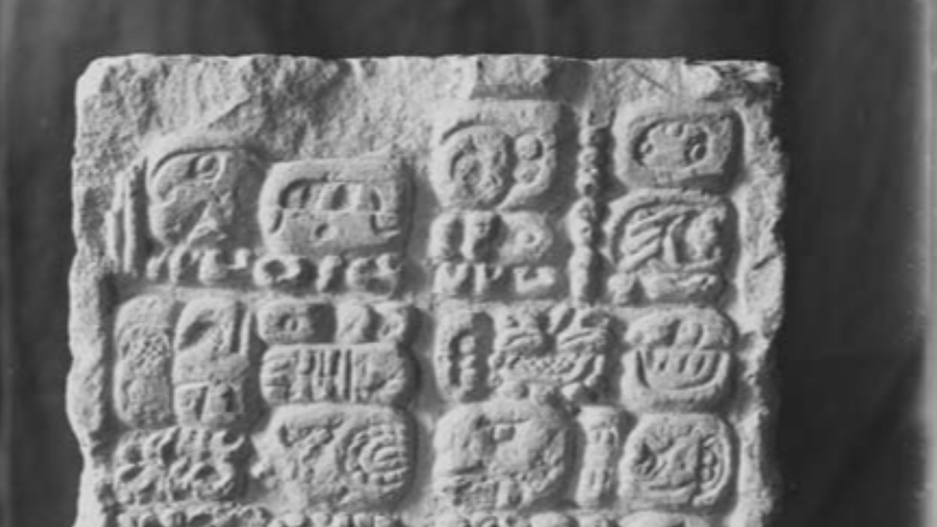 File:Honduran mayan tablet.jpg