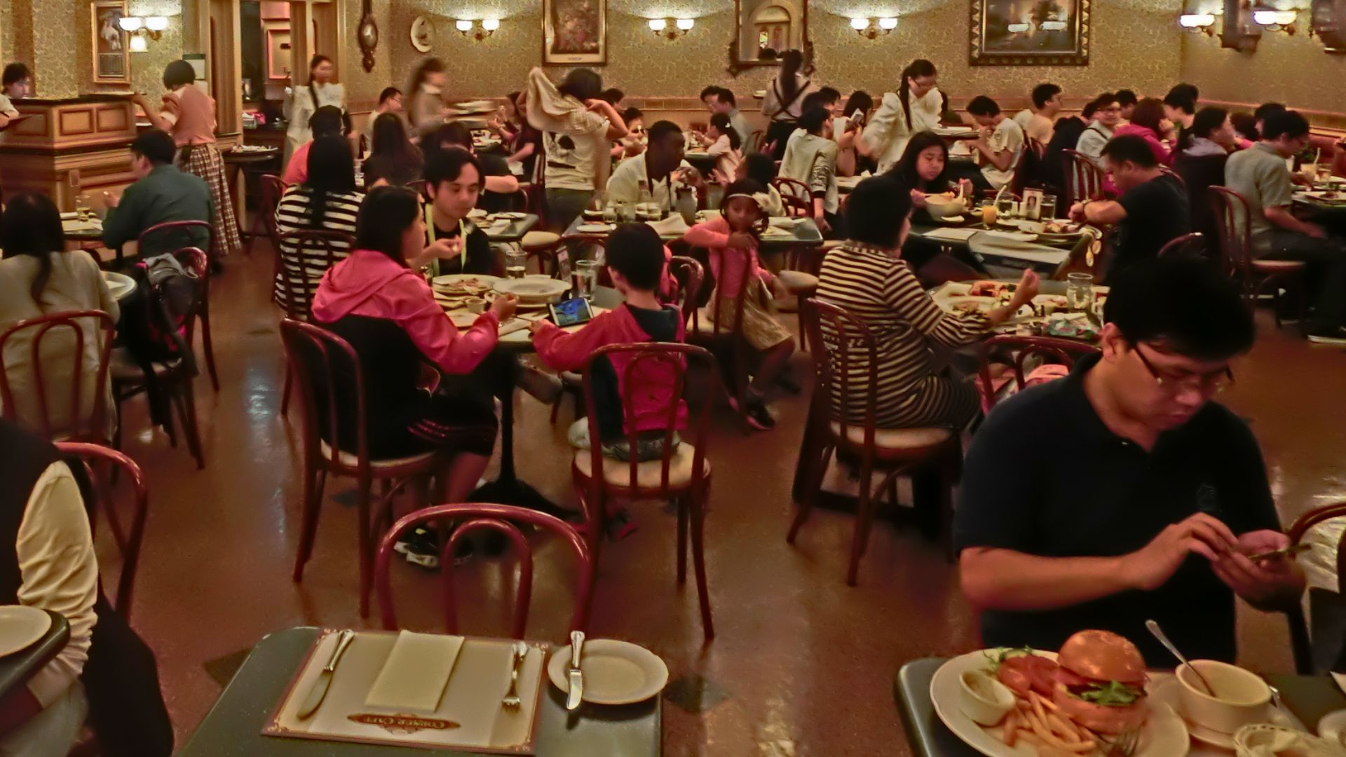 File:HK Disneyland USA Main Street Halloween night Oct-2013 restaurant interior visitors 02.JPG