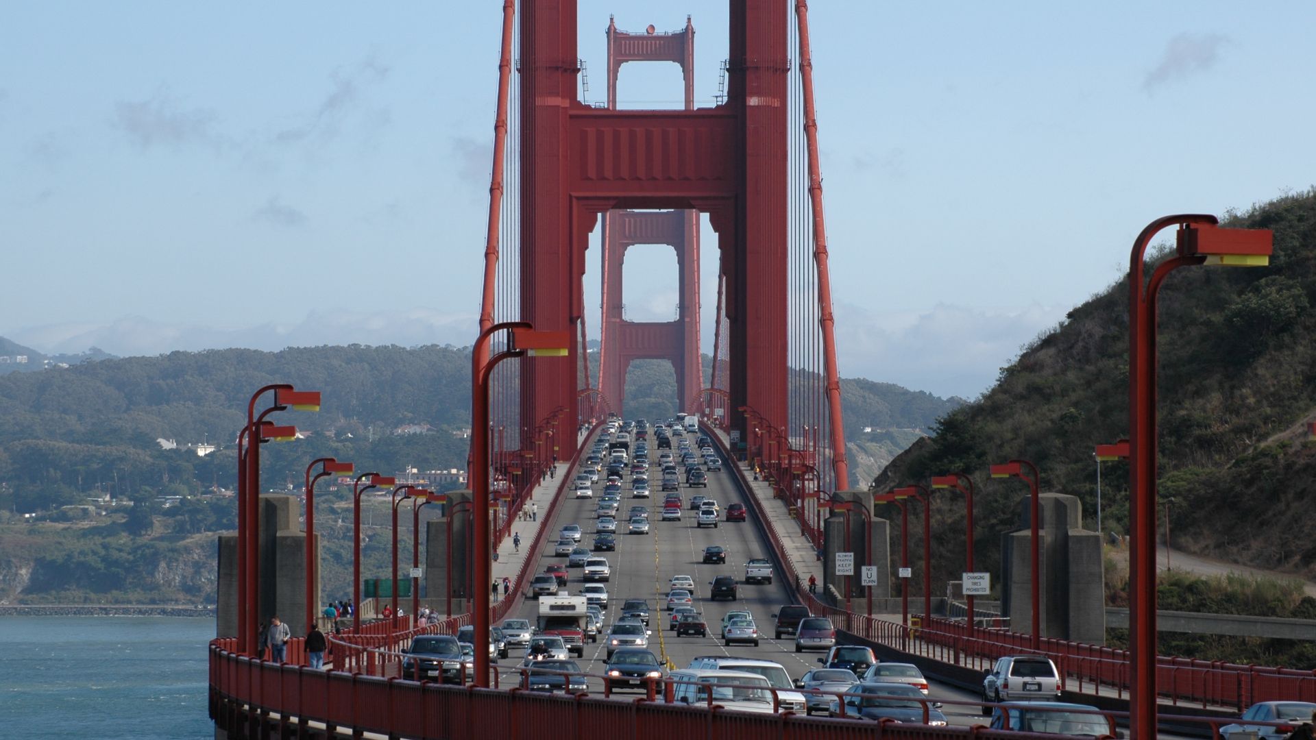 File:Golden Gate Bridge Front Traffic.jpeg