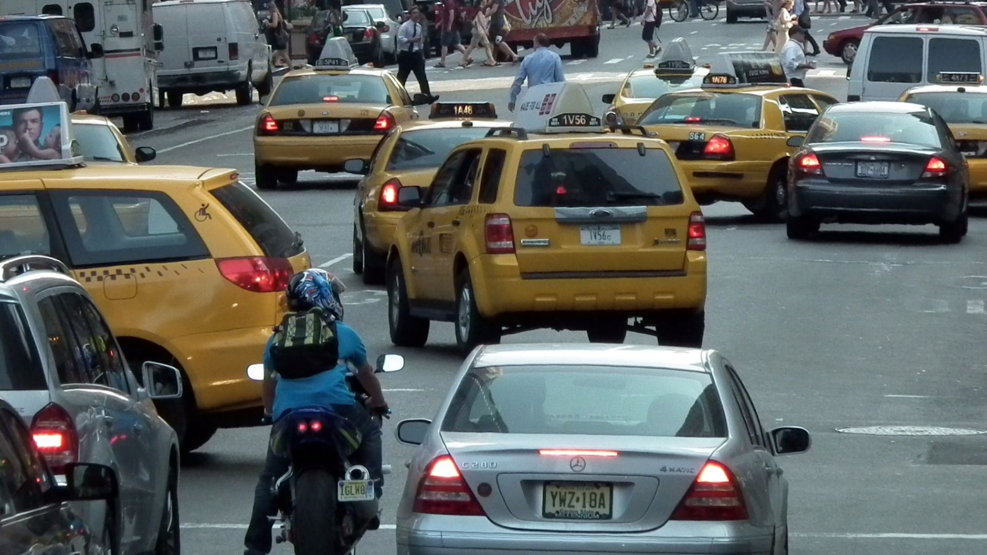 File:New York City Traffic (6279776820).jpg