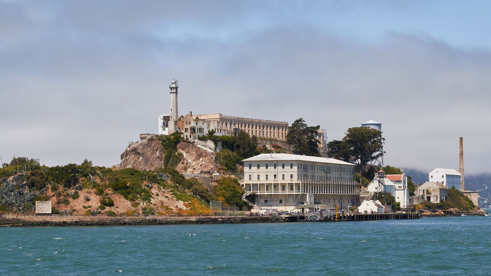 File:Alcatraz Island as seen from the East.jpg