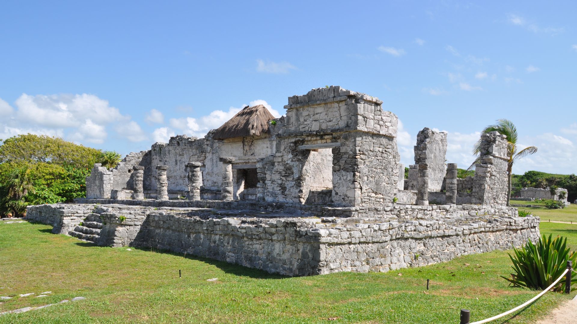 File:Autre partie des Ruines de Tulum.jpg