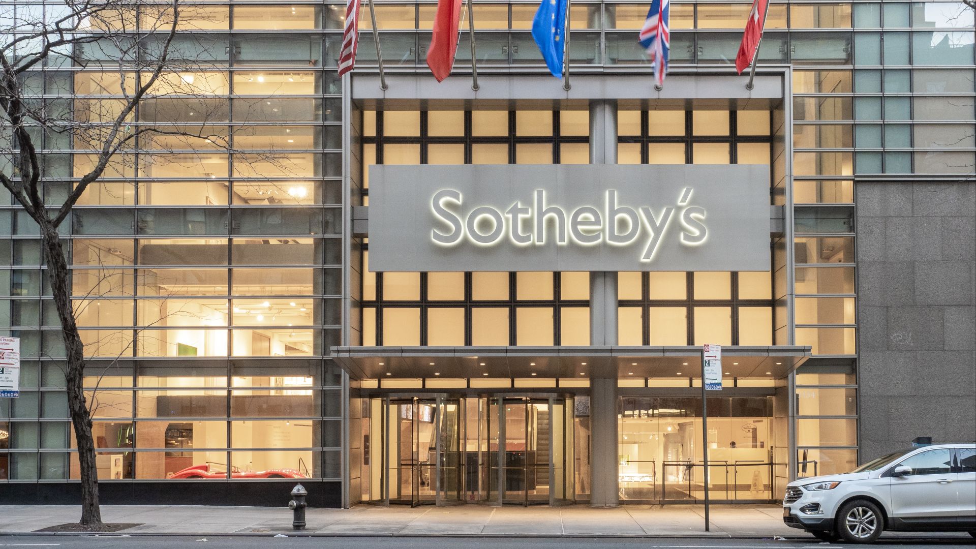 File:Sotheby's (51921999492).jpg
