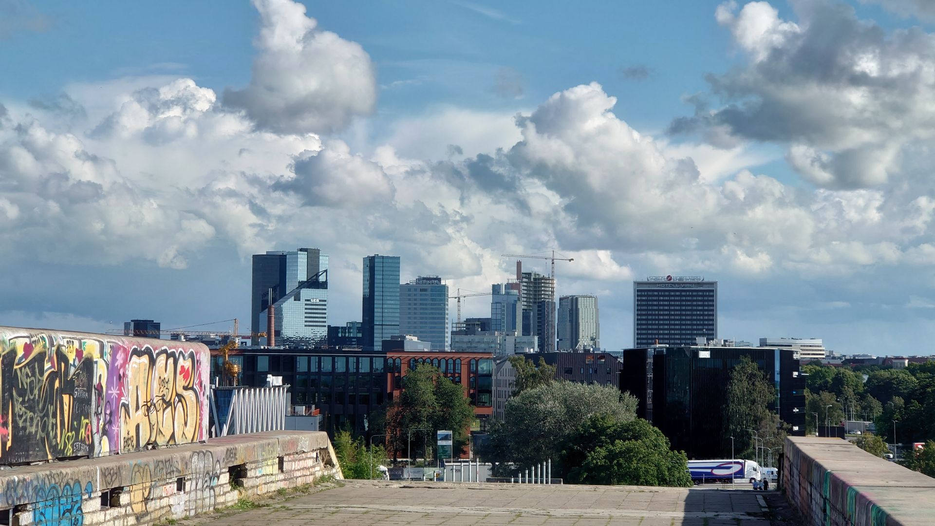 File:Tallinn (54017543690).jpg