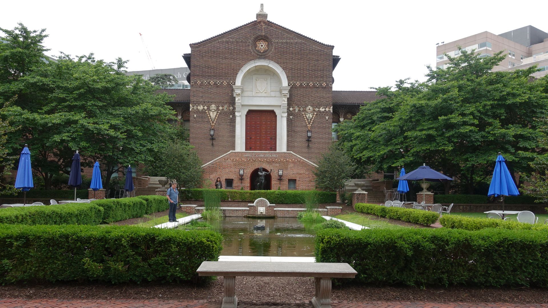 File:Penn Museum - Joy of Museums - External 2.jpg