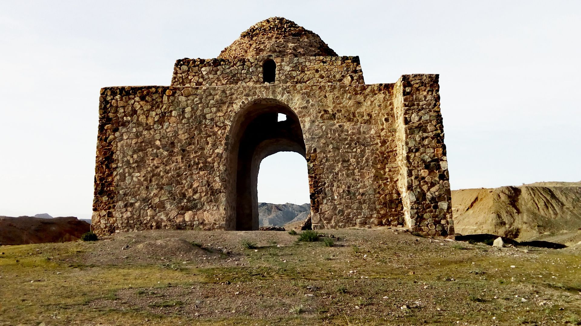 File:Baze Hoor fire temple1.jpg