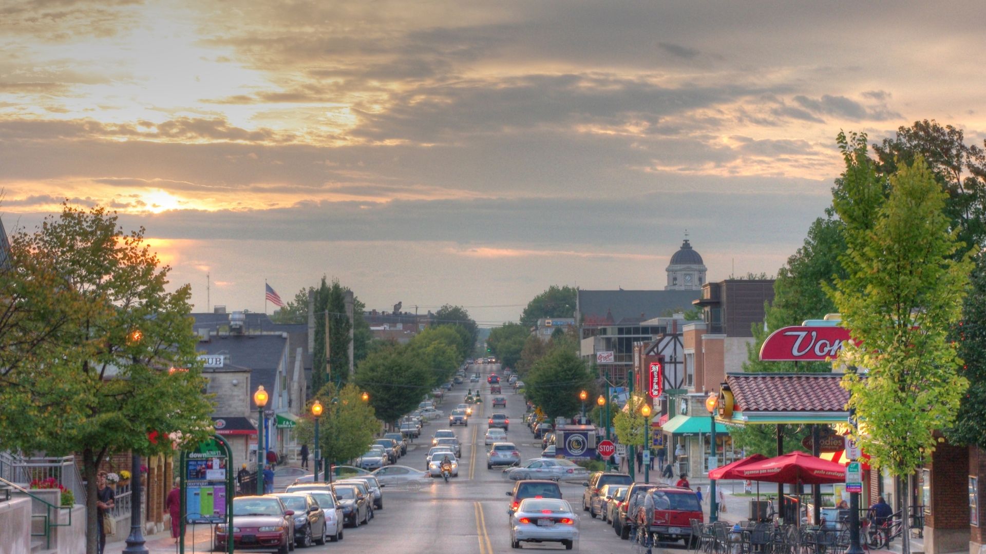 File:Bloomington IN Kirkwood.jpg