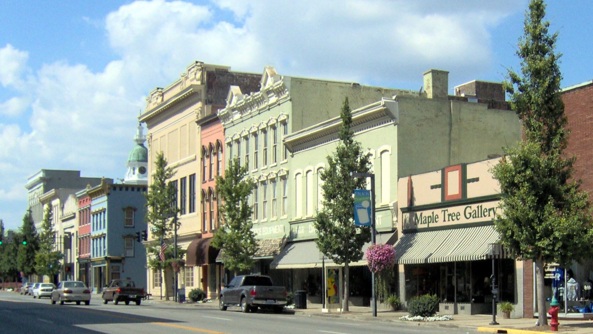 File:Danville, Kentucky Downtown view.jpg