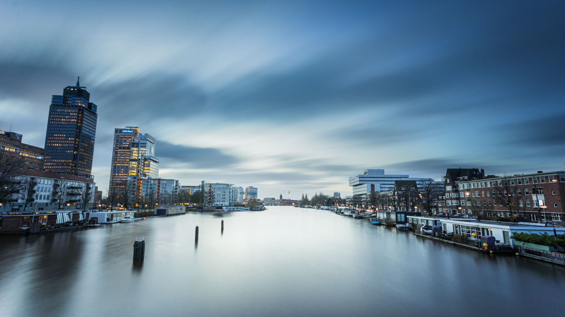 File:Amsterdam, Netherlands (Unsplash h1YWVMbS0PI).jpg