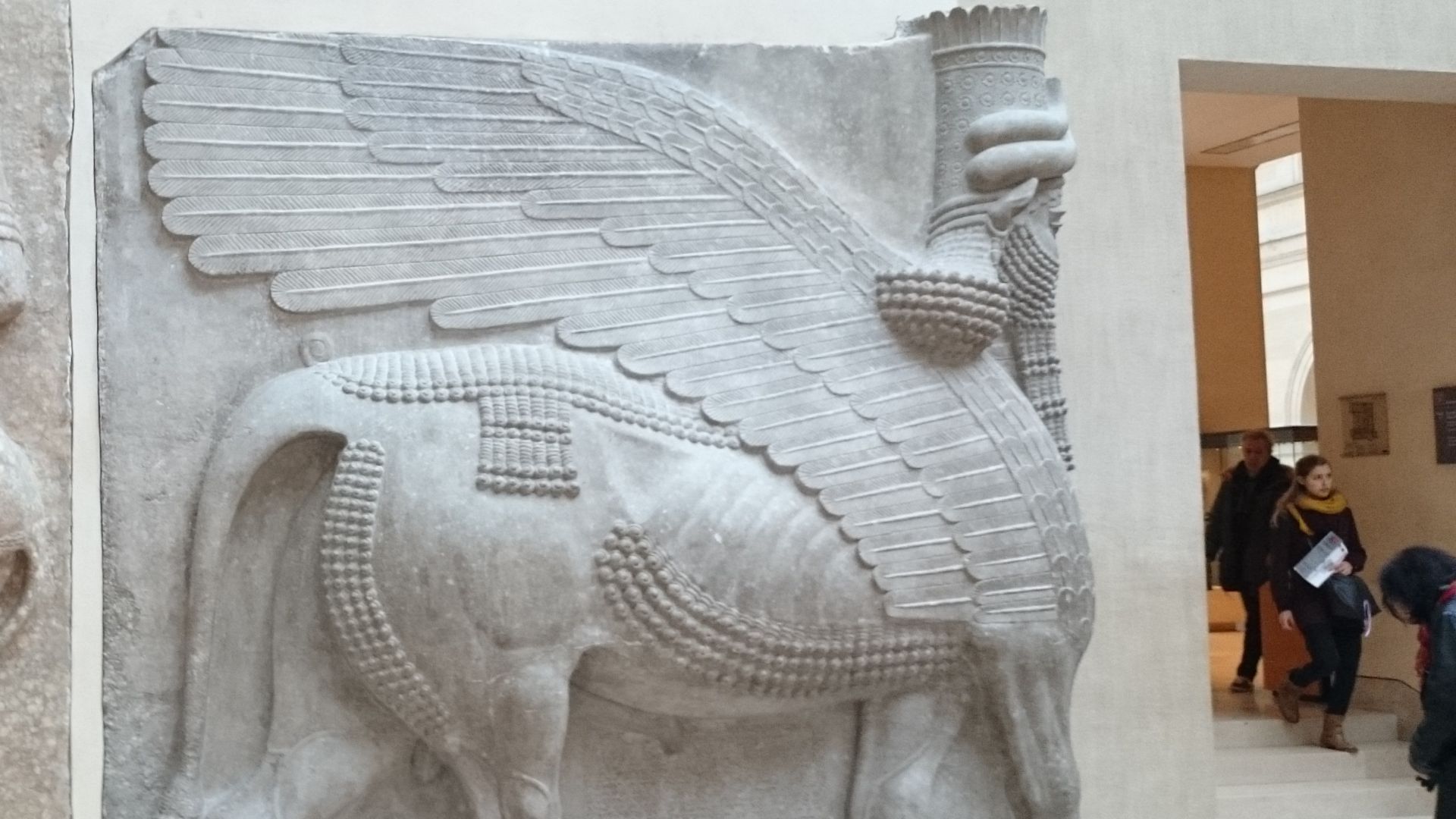 File:Gilgamesh statue - Lamassu.jpg
