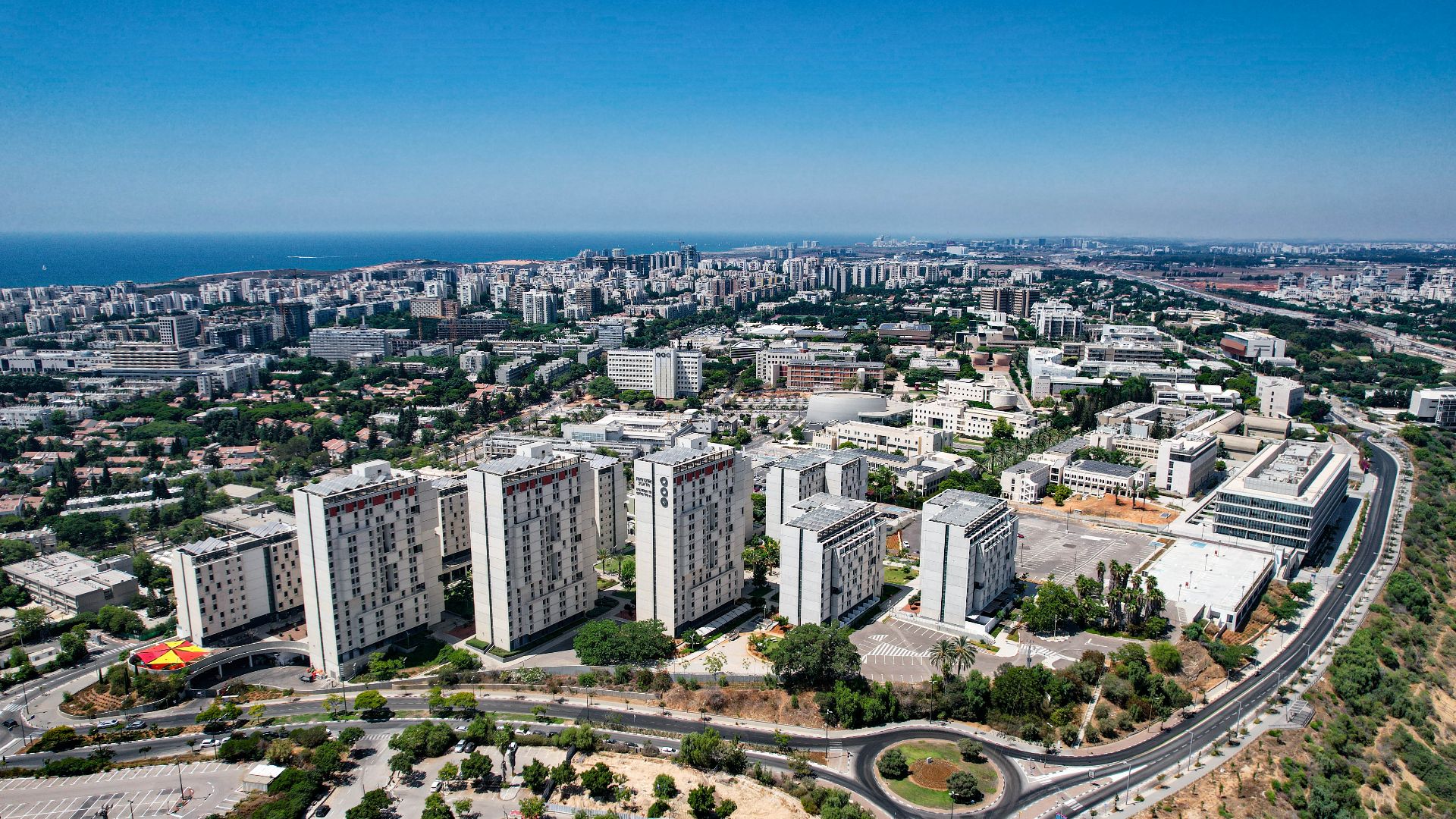 File:Tel Aviv University 01.jpg