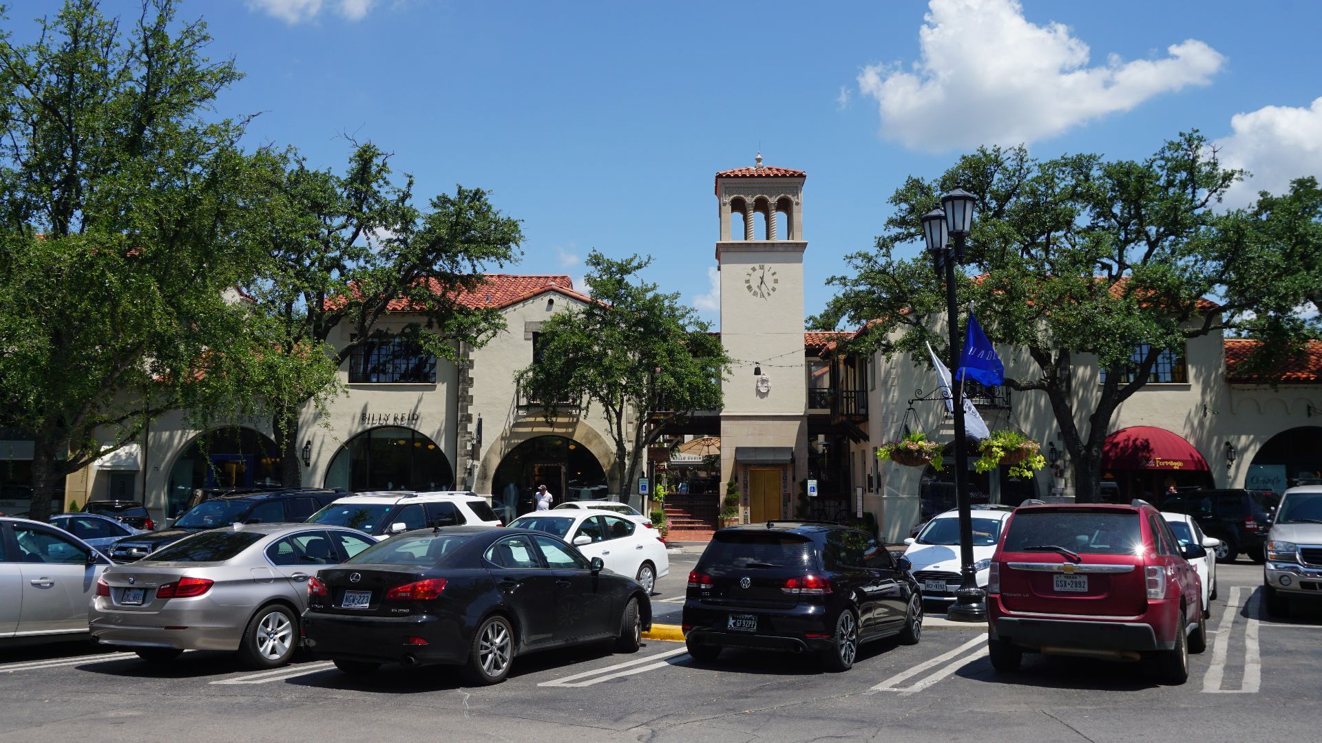 File:Highland Park July 2016 07 (Highland Park Village).jpg