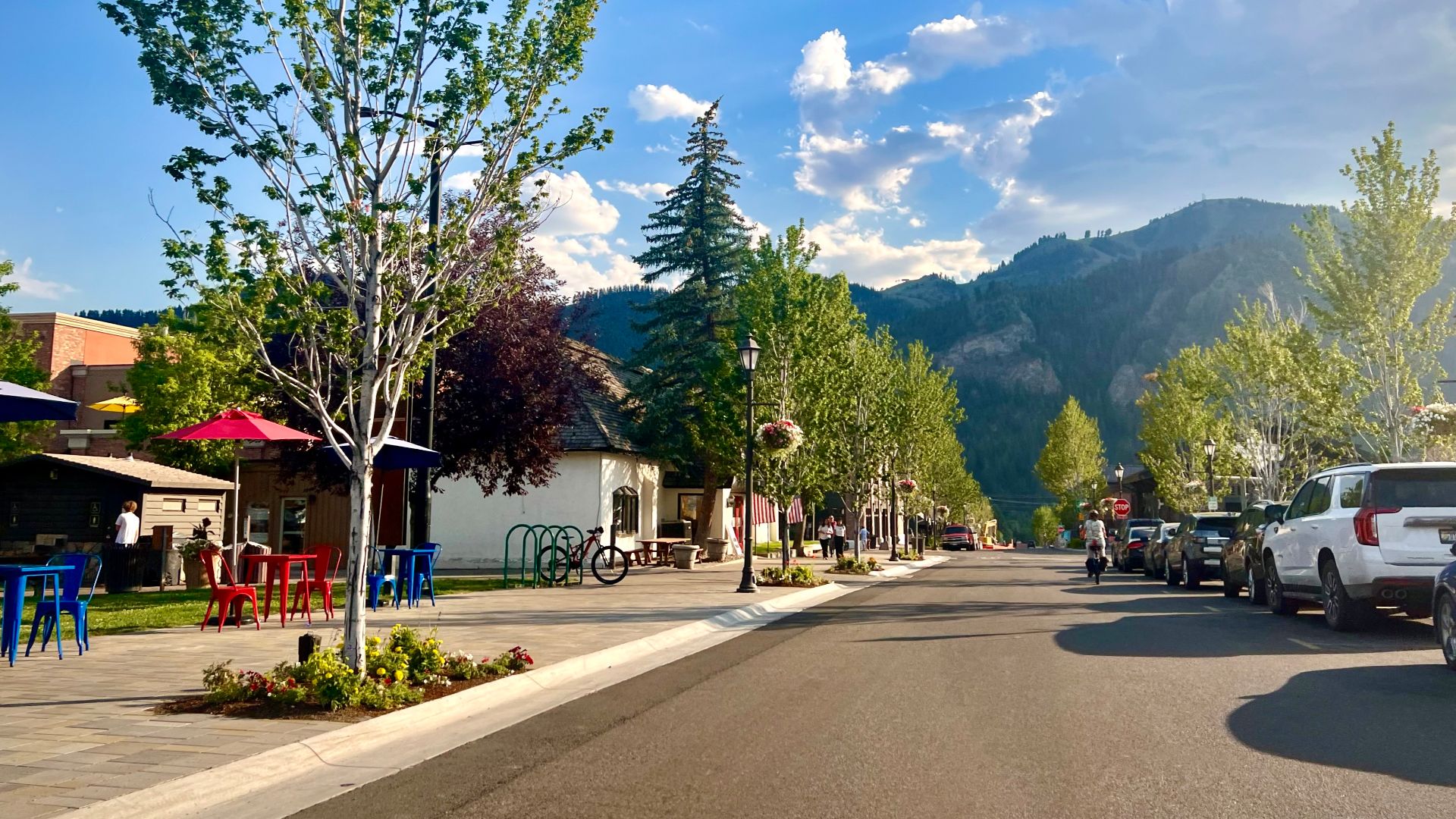 File:Ketchum, Idaho street July 2024.jpg