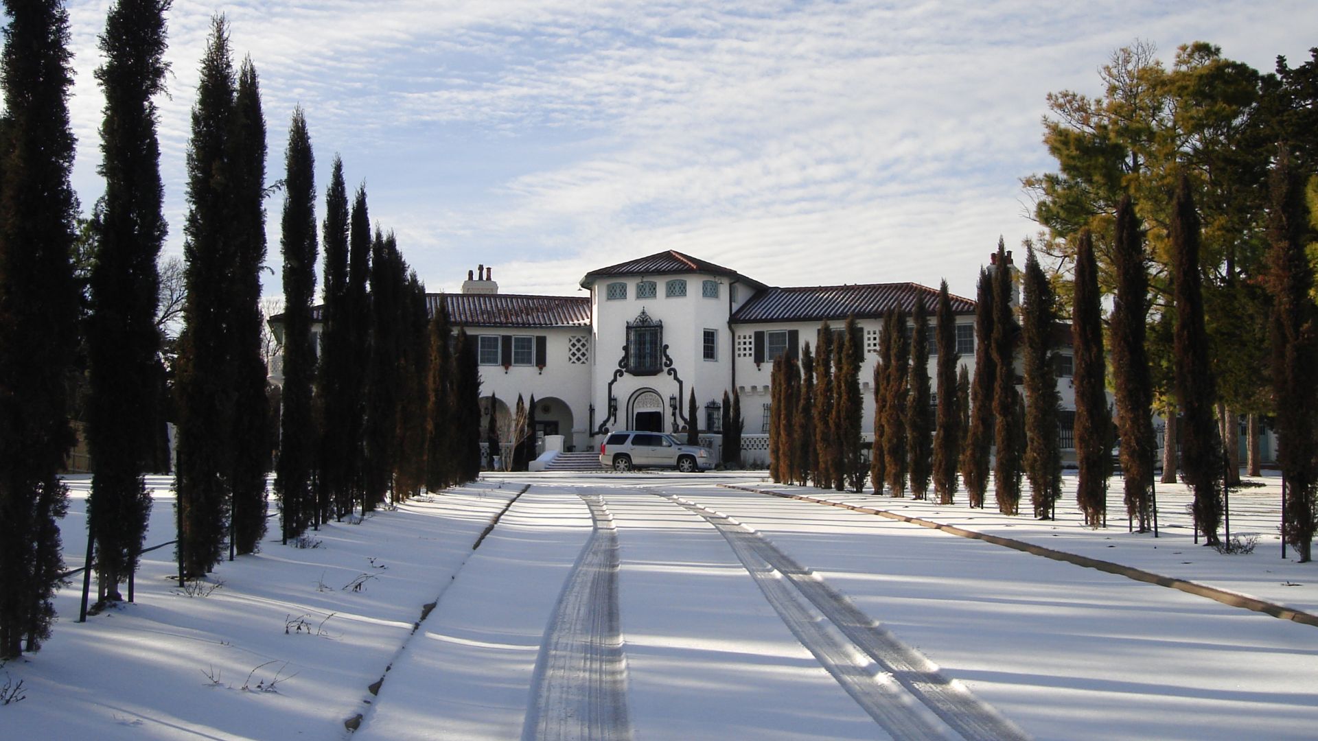 File:Nichols Hills - Oklahoma City, OK USA - panoramio (39).jpg