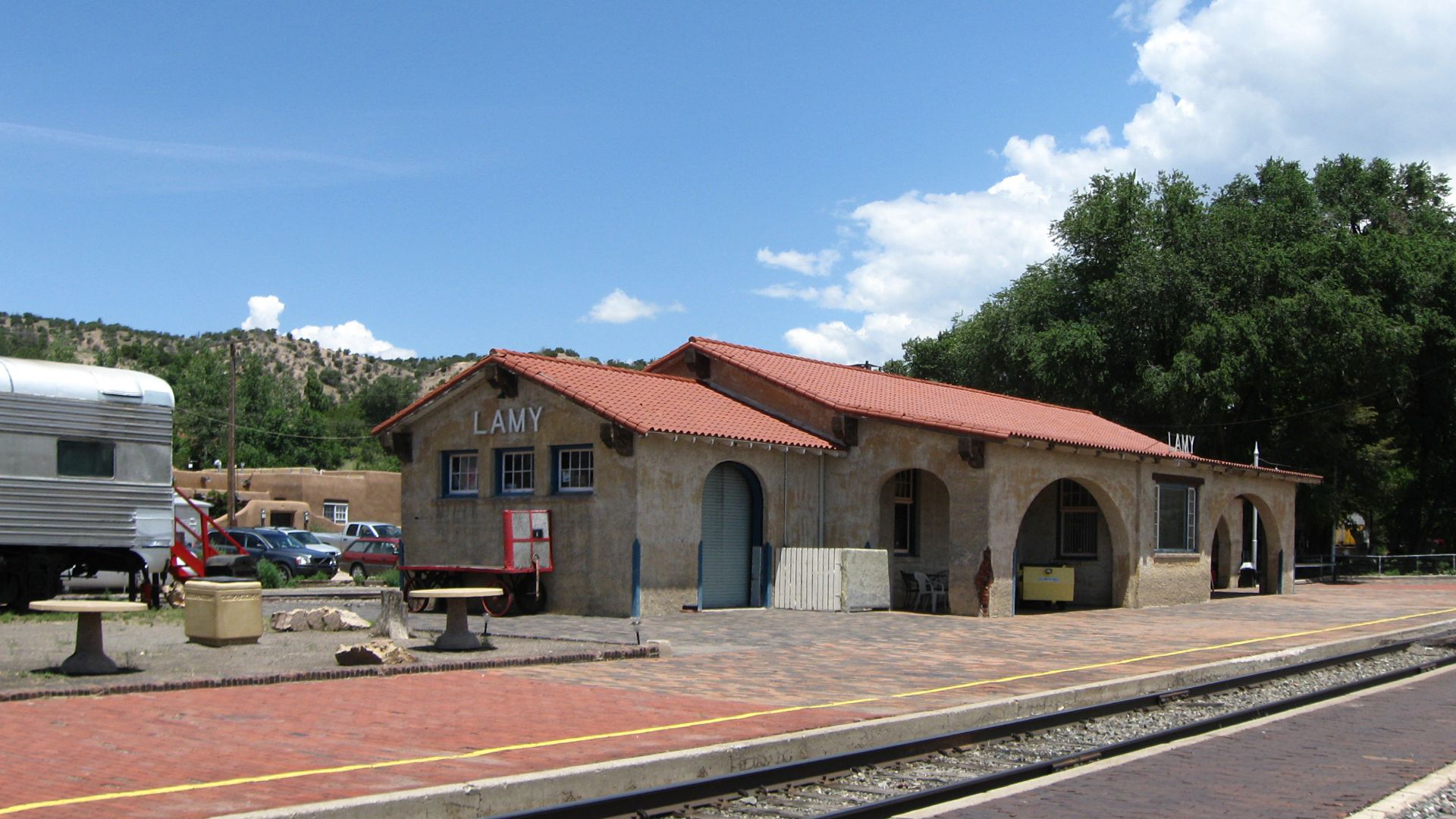 File:Lamy New Mexico train station.jpg