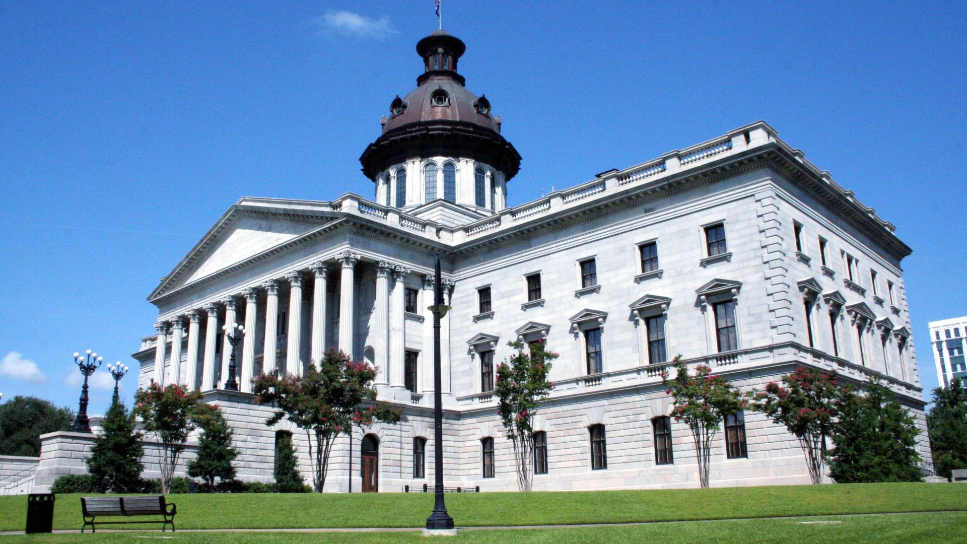 File:Scstatehouse.jpg