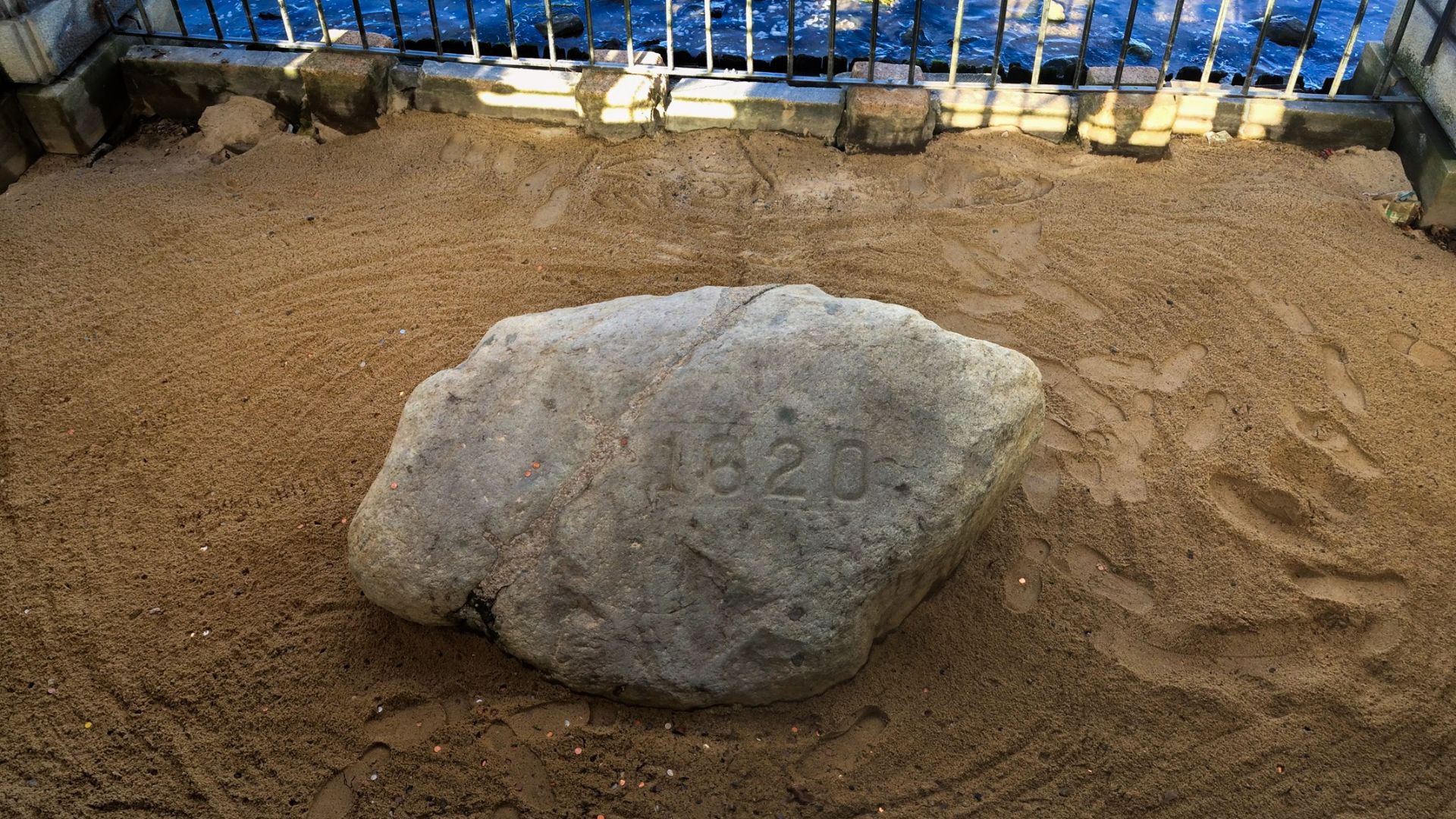 File:The Plymouth Rock.jpg