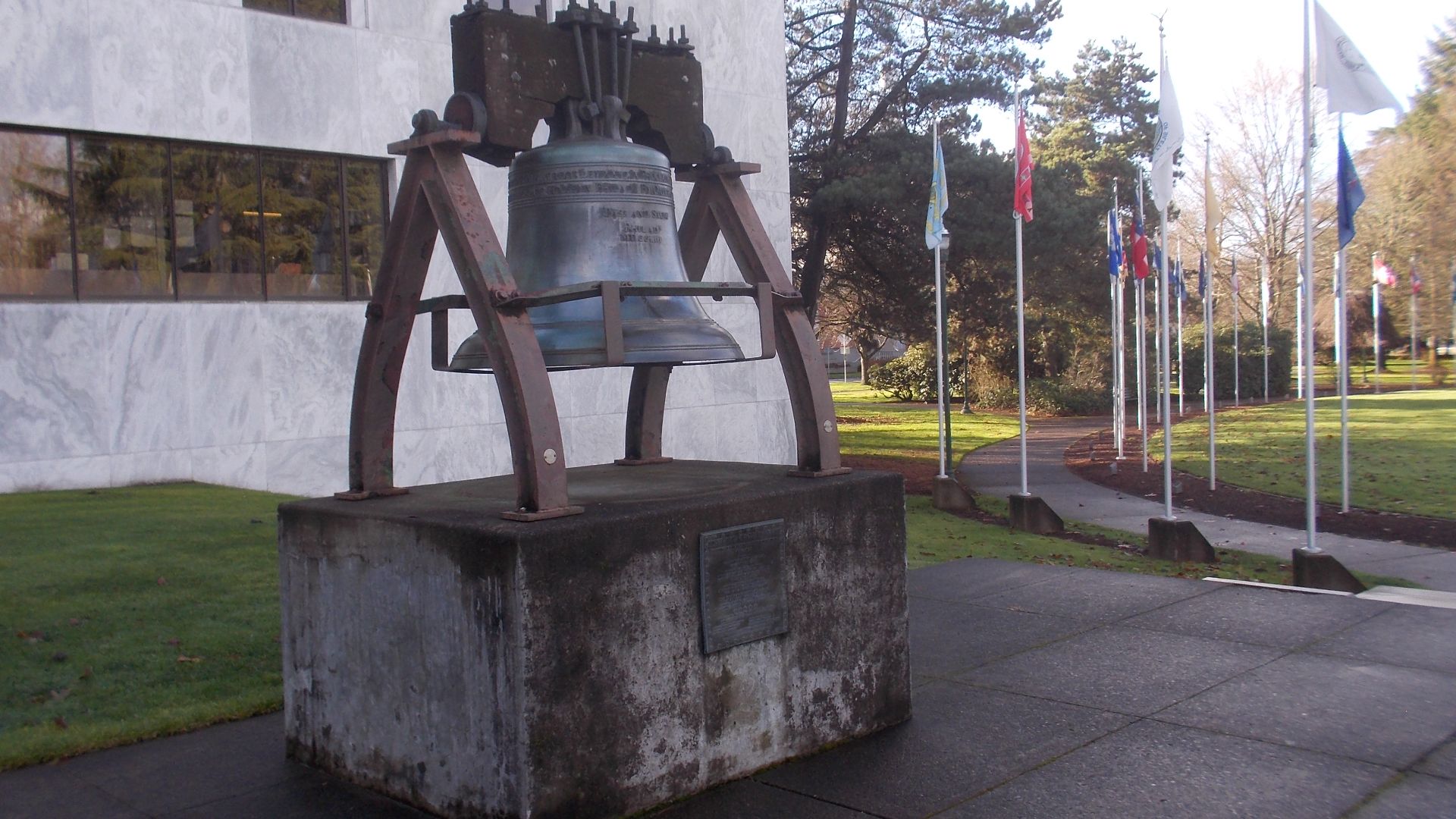 File:Liberty Bell Oregon State Capitol.jpg