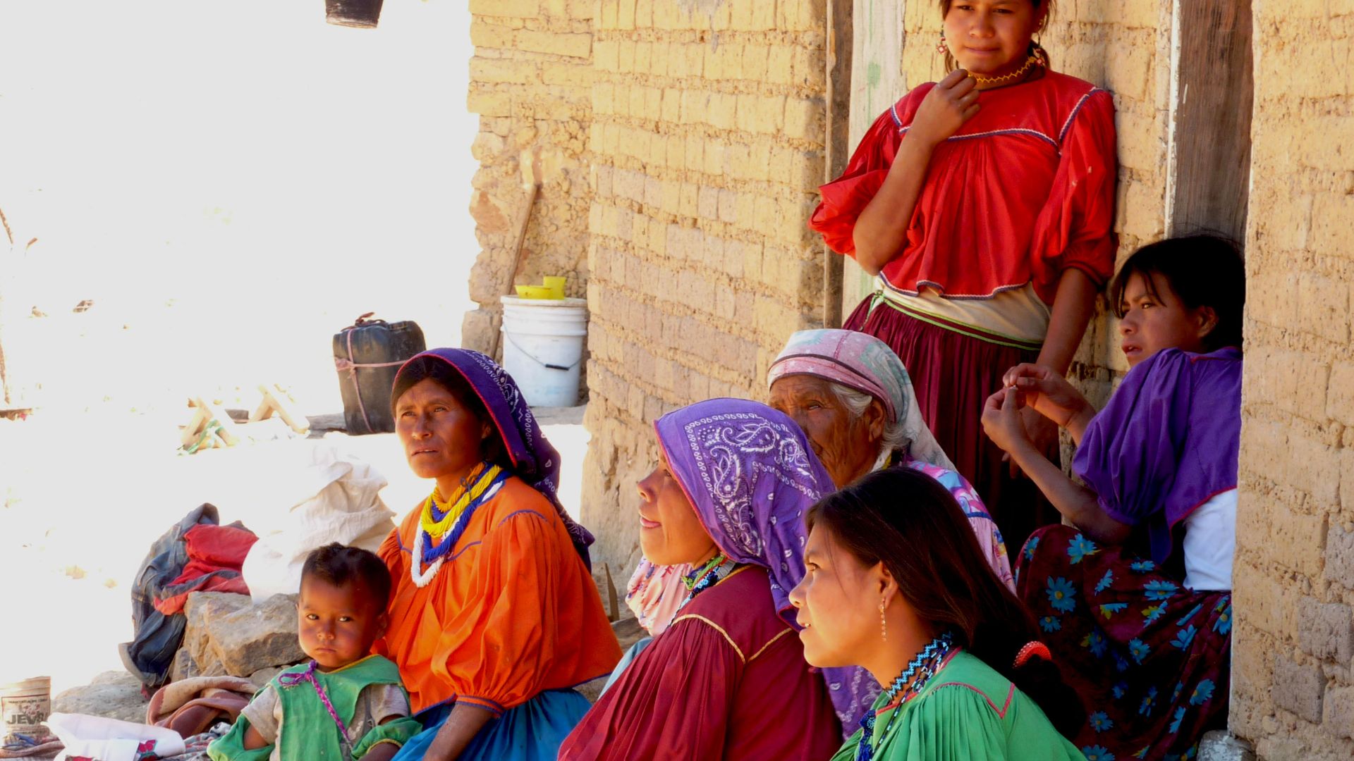 File:Huichol Woman artisans.jpg