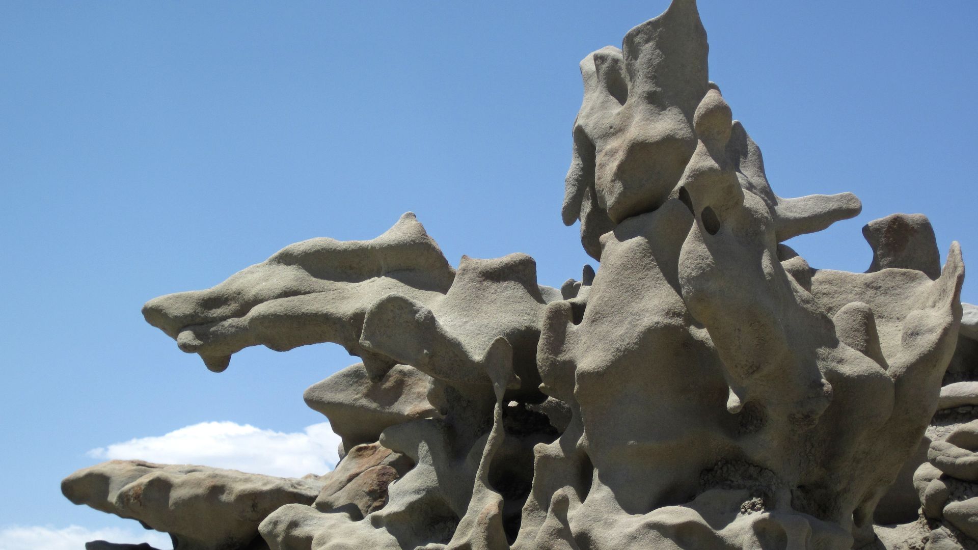 File:Rocks in Fantasy Canyon, Utah.jpg