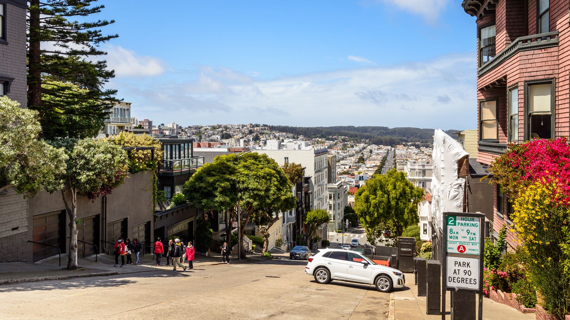 File:Lombard Street, San Francisco, 2022 10.jpg