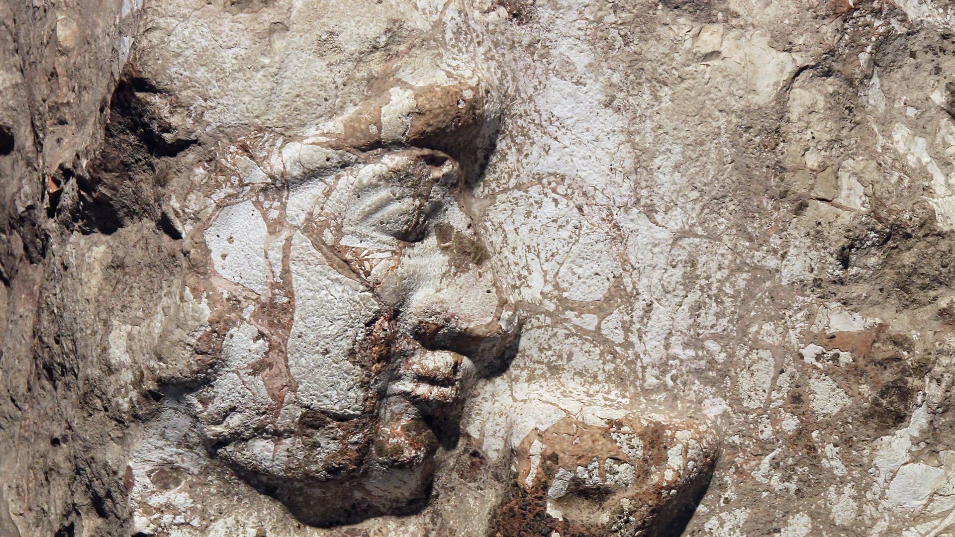 File:Stele Kayalıpınar 04.jpg