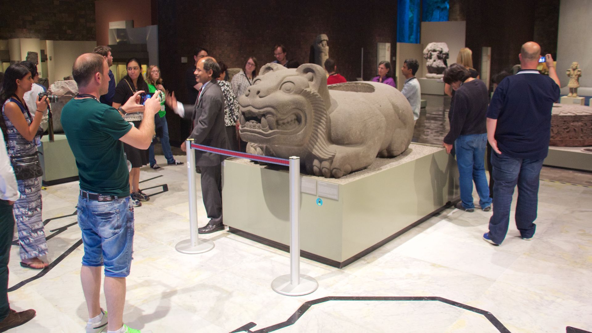 File:Museo Nacional de Antropología - Wiki takes Antropología 096.jpg