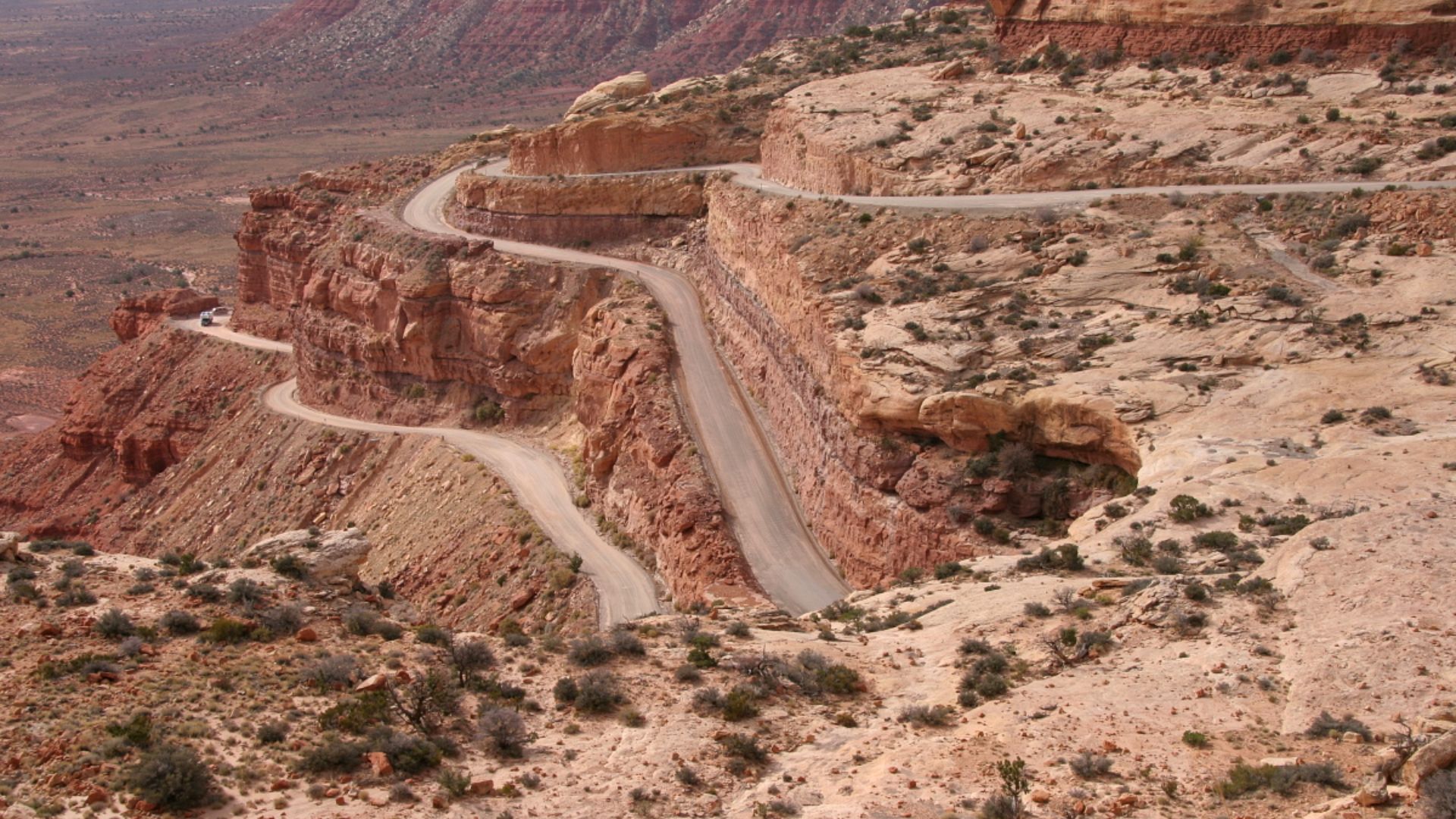 File:Moki Dugway.jpg