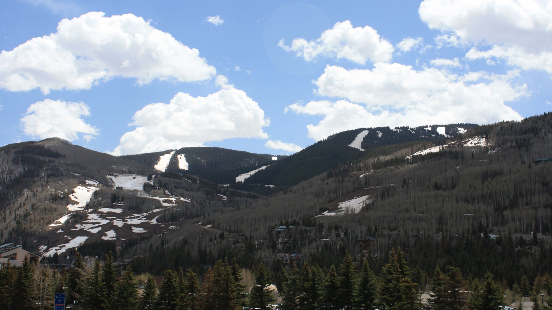File:Vail Ski Resort from frontage road on north side of I-70.jpg
