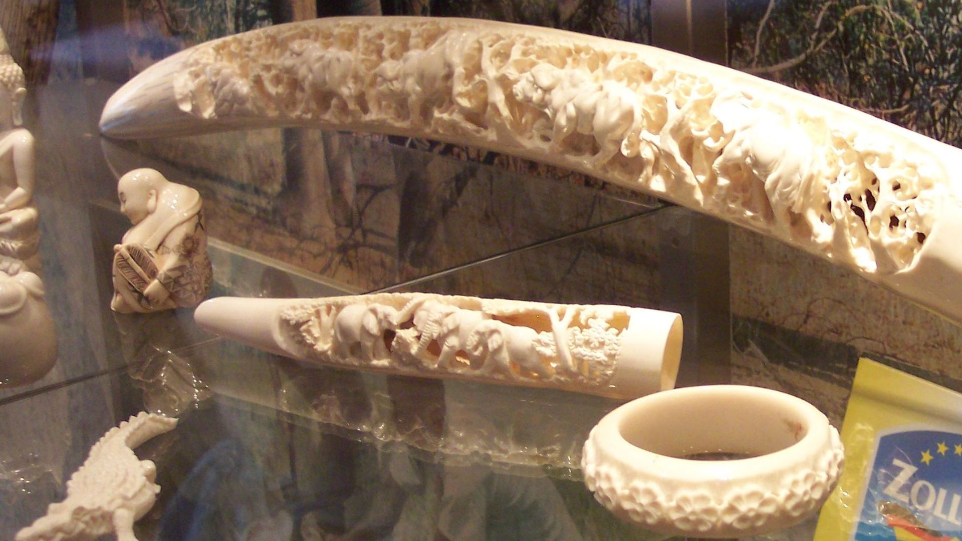 File:Elfenbein verarbeitet.jpg