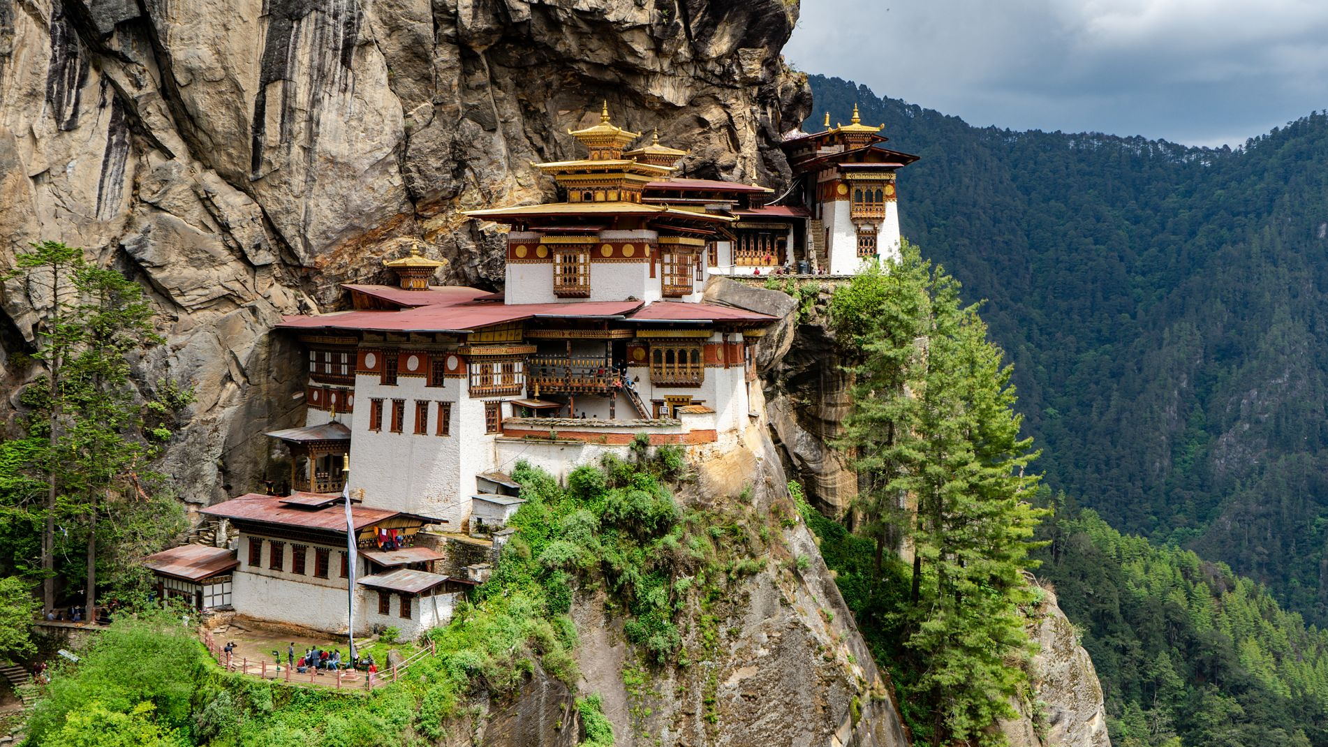 File:Paro Taktsang, Bhutan (edited).jpg