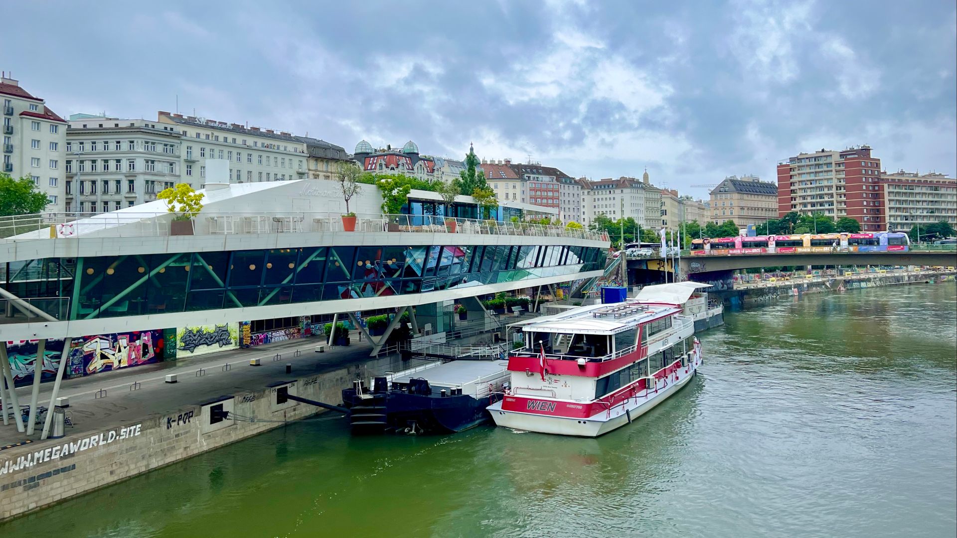File:Wien (Vienna), Austria 🇦🇹 - Donaukanal, viewed from Schwedenbrücke.jpg