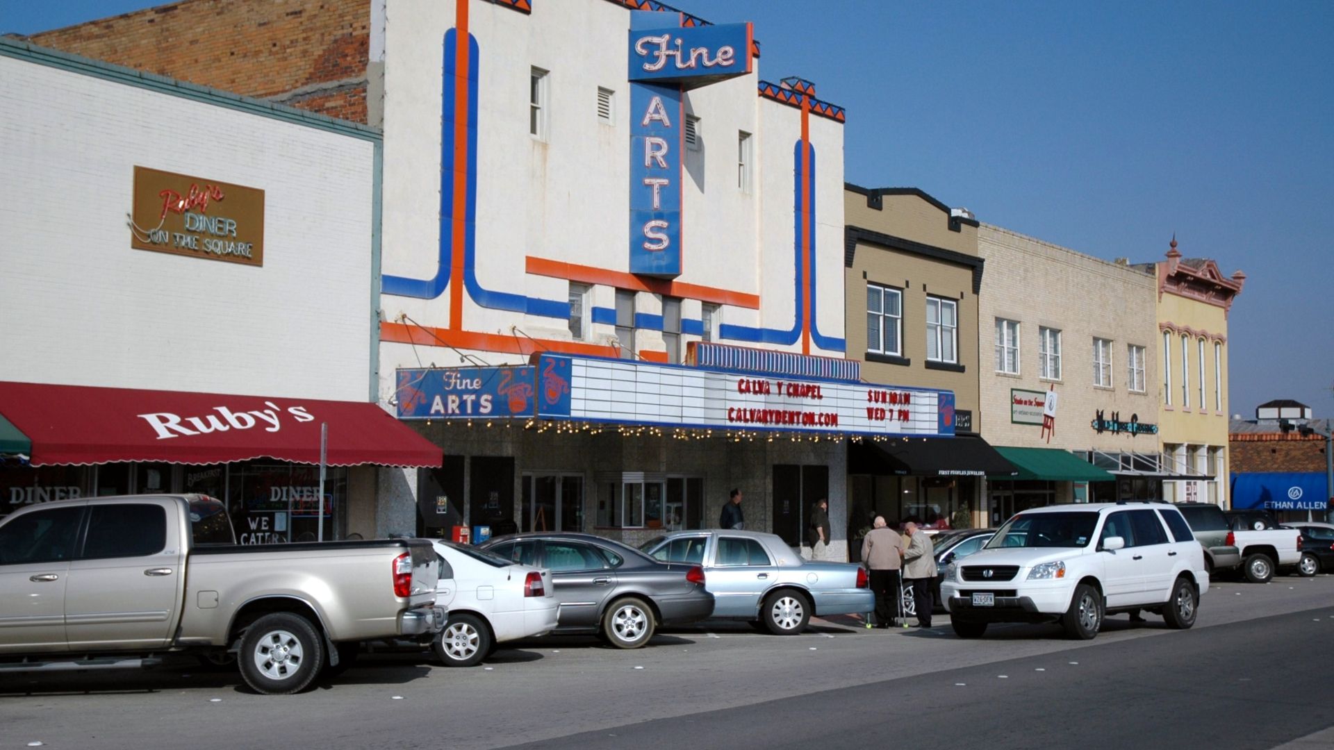 File:Denton, Texas town square.jpg