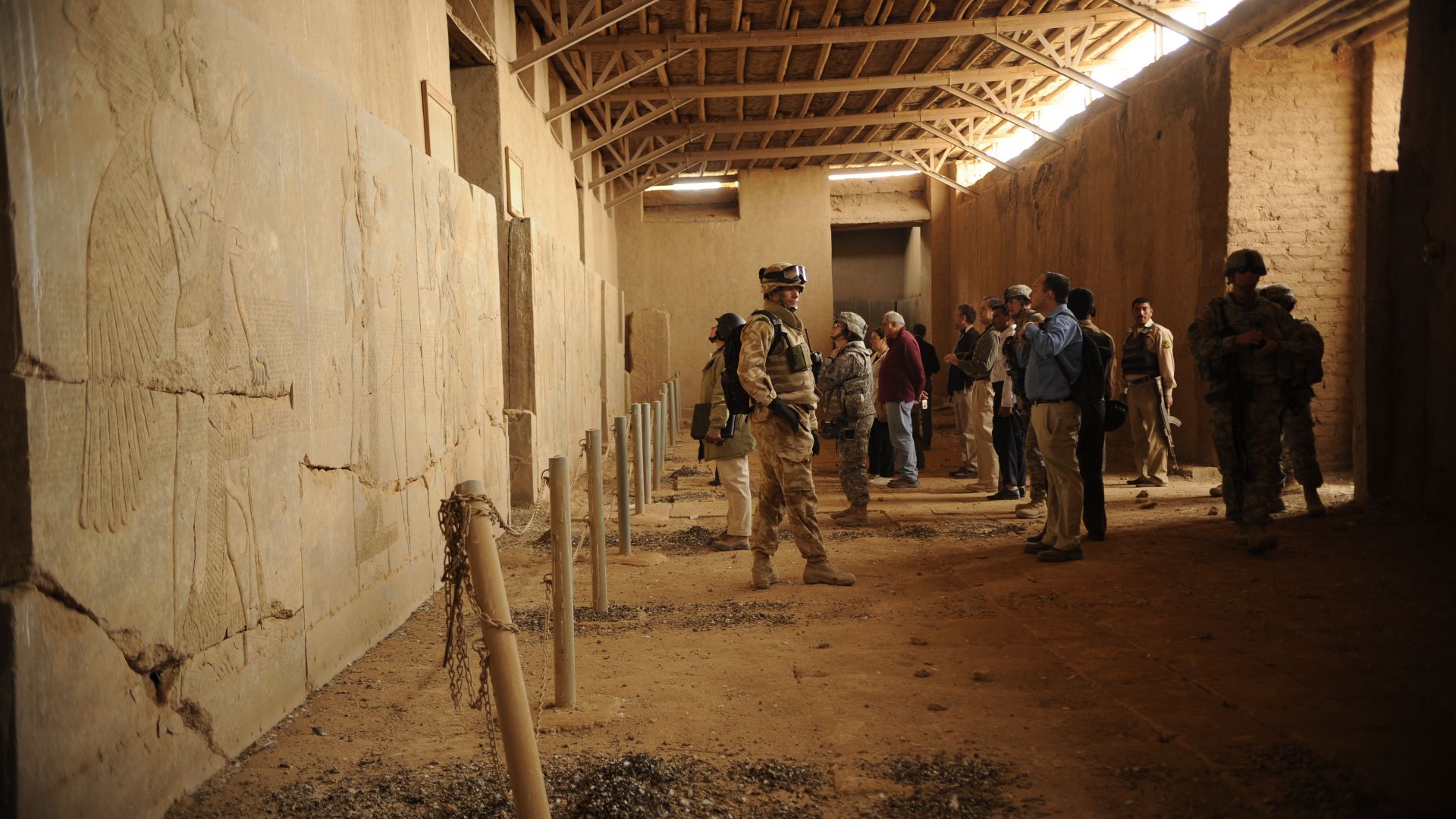 File:Nimrud 081119-F-5855M-170.jpg