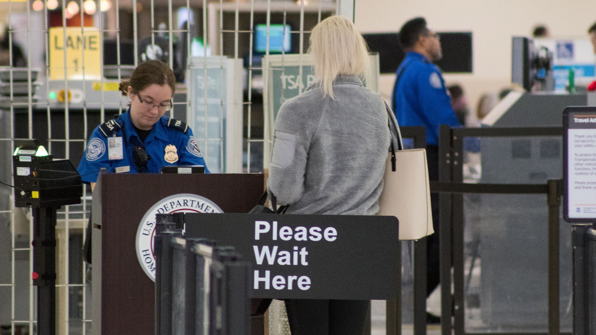 File:Transportation Security Administration Checkpoint at John Glenn Columbus International Airport.jpg
