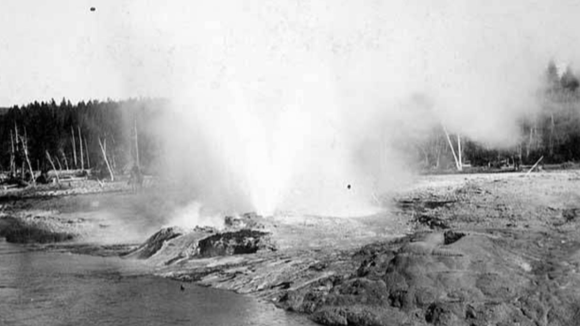 File:Eruption of Fan Geyser, Yellowstone National Park, Wyoming, between 1874 and 1884 (AL+CA 2505).jpg
